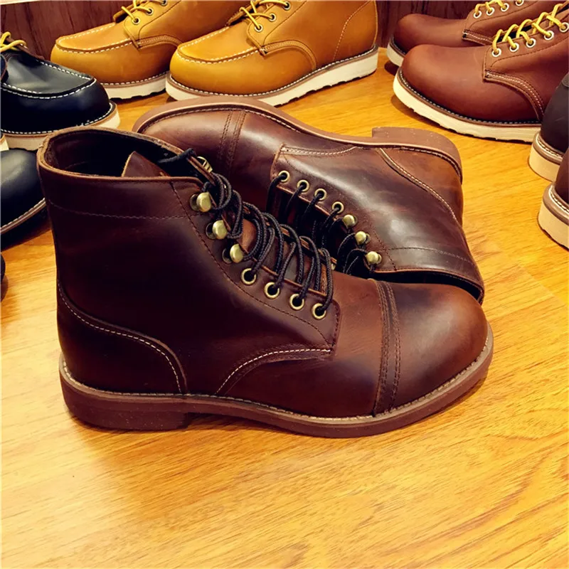 New Vintage Handmade Men Boots British High Quality Genuine Leather Ankle Boots Wings Autumn Winter Round Toe Motorcycle Boots