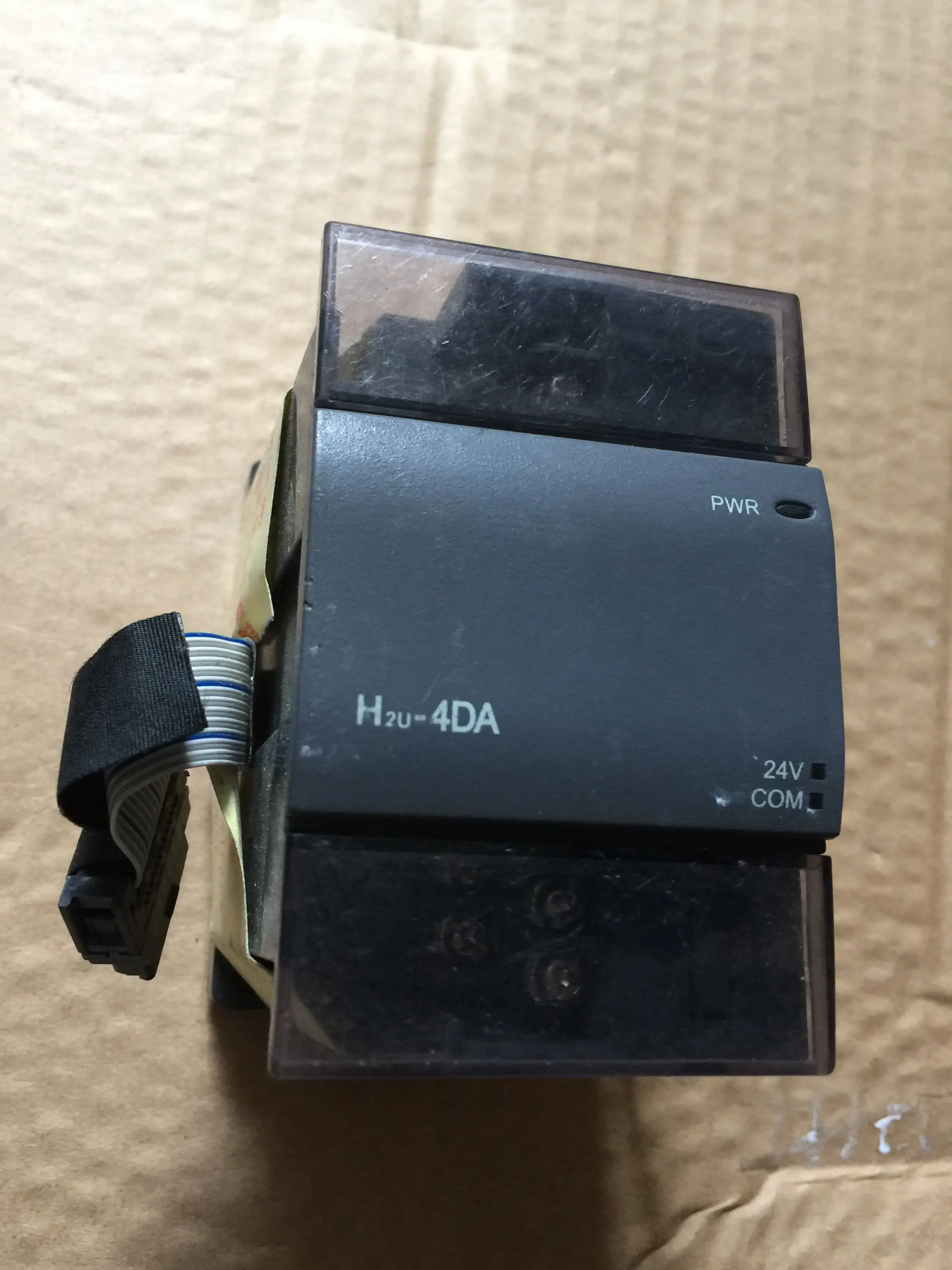 

Разборка Huichuan H2U-4AD H2U-4DA H2U-4AM