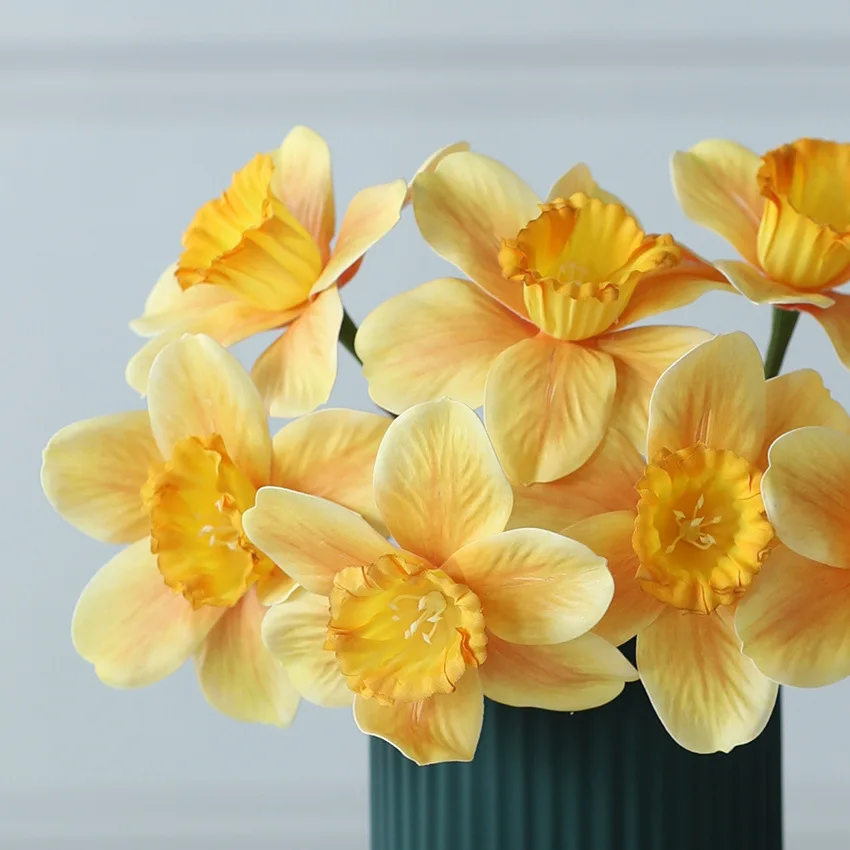 Single Hose Small Daffodils Home Room Artificial Narcissus Flower Living Window Decor Fake Flowers Wedding Scene Decor Daffodil images - 6