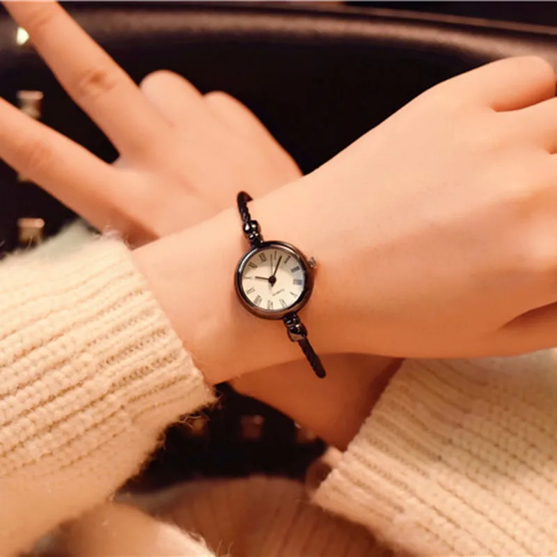 Small Gold Bangle Bracelet Luxury Watches Stainless Steel Retro Ladies Quartz Wristwatches Fashion Casual Women Dress Watch