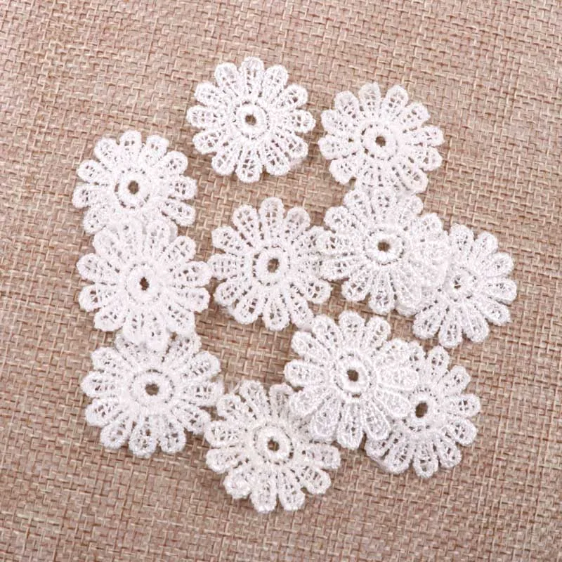 Wholesale 50pcs Flower Shape DIY white Lace Decorative Flower Piece Broderie Suisse Wedding Decoration 26mm