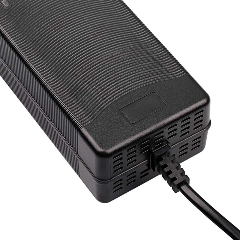 21V 5A lithium battery fast charger for five series battery electric car AC 100-240V DC 5.5mm*2.1mm High quality interface plug