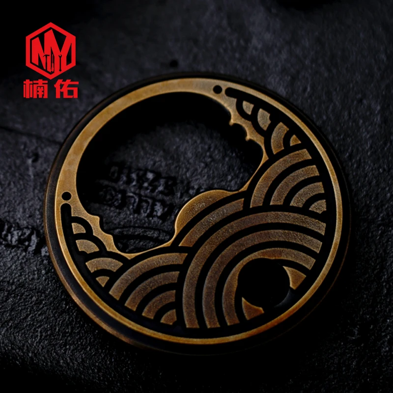 

1PC Mini Titanium Alloy TC4 Bottle Operner Outdoor Multifunction EDC Tool Multitool Portable Keychain Tool