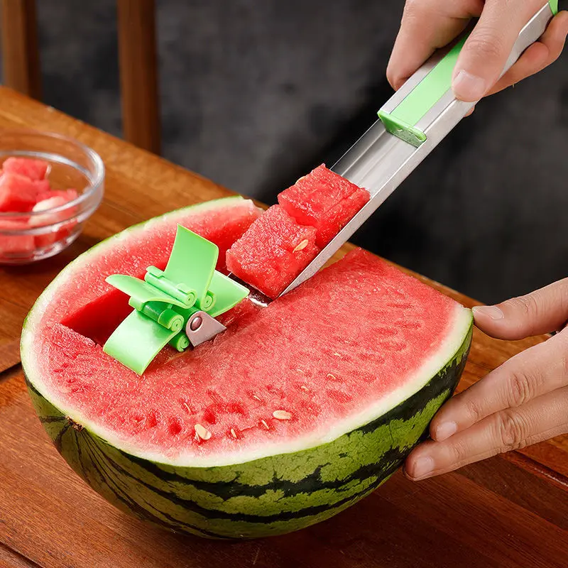 New Watermelon Cubes Slicer Cutter Stainless Steel Rotate Windmill Melon Ballers Salad Fruit Slicing Tool Kitchen Supplies 1PC