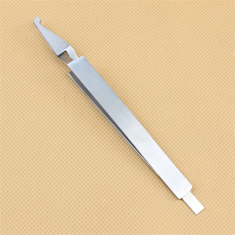 1Pcs Dental Bracket Tweezers Orthodontic Reverse Action Serrated Dentistry Instruments Stainless Steel Dentist Tool