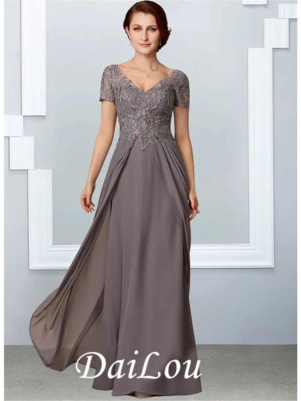 A-Line Mother of the Bride Dress Elegant V Neck Floor Length Chiffon Lace Short Sleeve with Pleats Appliques 2021