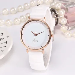 2020 Ladies Watches Fashion Women Watches White Silicone Band Quartz Wristwatch Casual Women Watches Best Gift relogio masculino