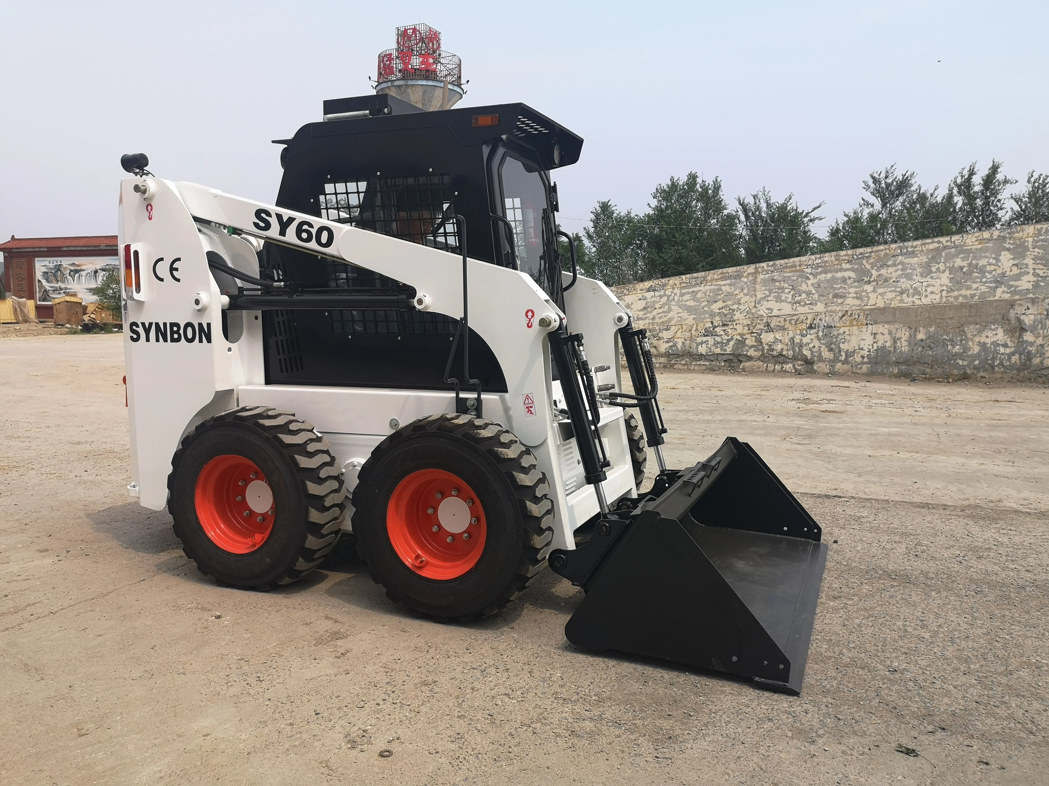SYNBON Good Quality Wheeled Skid Steer Small Mid Size Backhoe Loader SY60