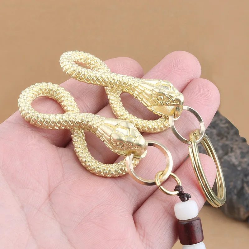 3pcs Snake Pendant Key Chains Retro Brass Key Chain Disc Snake Car Keychains Gold Python Vintage Zodiac Snake Key Ring Gift