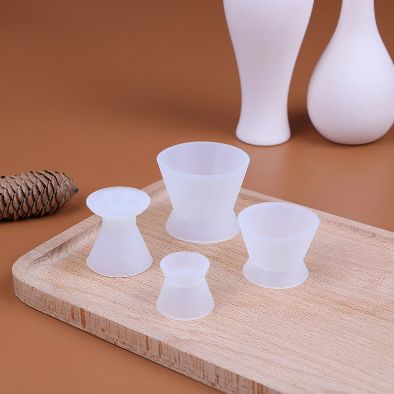 

4pcs/set Silicone Self-solidifying Cups Dental Lab Mixing Cup Dentist Dental Equipment Rubber Mixing Bowl