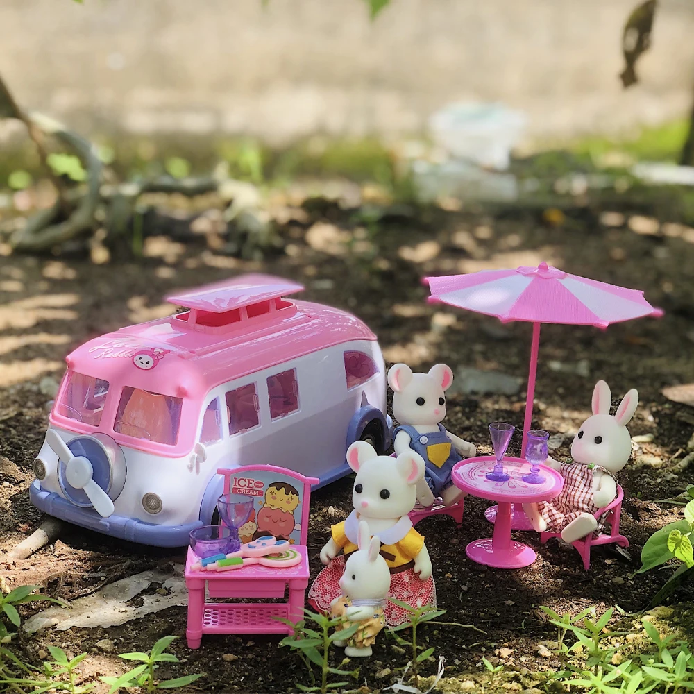 Kids Toy Pink Car Model 1/12  Dollhouse Accessories Anime Figure Forest Labrador Family Doll Simulation Play House Toy For Girl