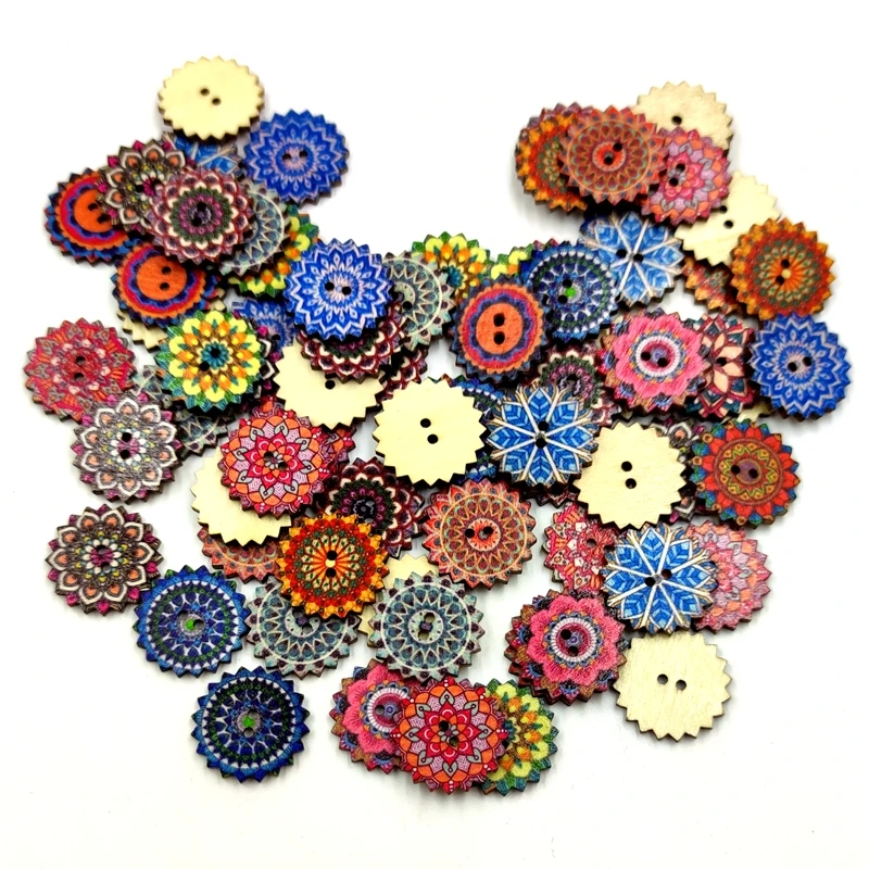 100Pcs 20/25mm Natural Retro Bohemia Pattern Wooden Buttons For Clothing Decoration Scrapbook Home Sewing Accessories Gift Card