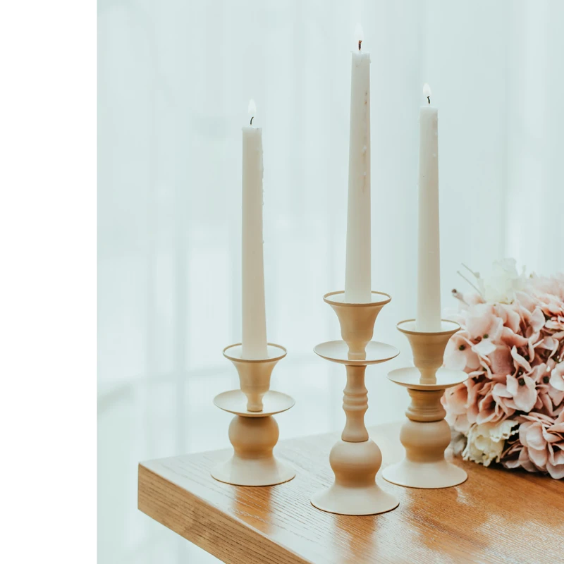 

European Style Iron Candlestick Decoration Shooting Props Creative Home Light Luxury Decoracion Hogar Moderno Candelabros Decora