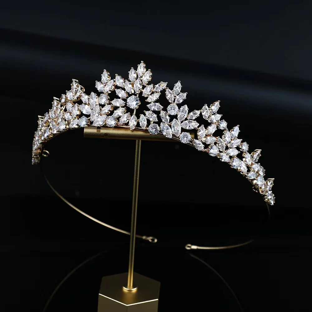 

EYER Luxury Colors Royal Queen Full Zirconia Wedding Tiaras Crowns for Brides Crystal Brides Headpieces Evening Hair Accessories