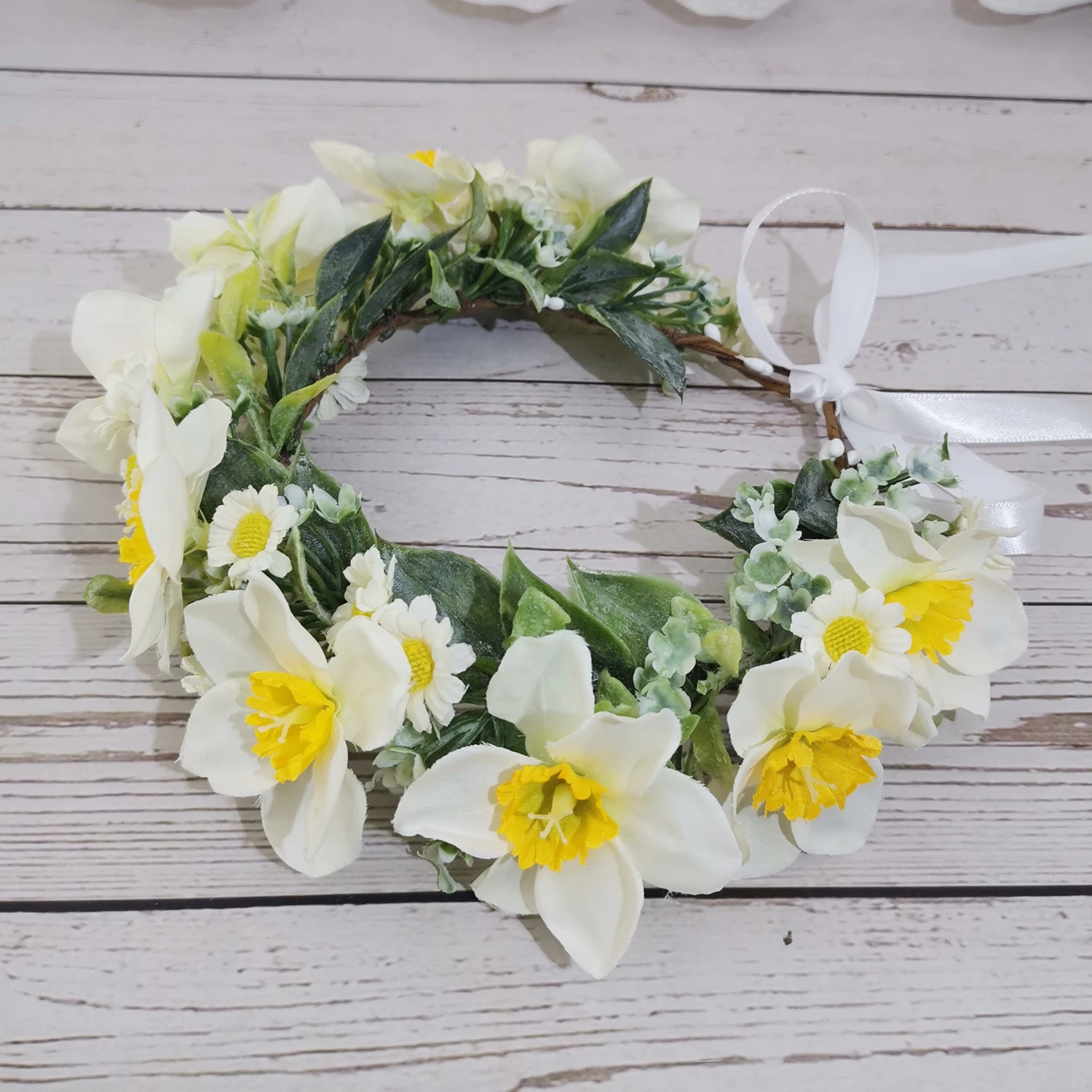 

Daffodil Daisy Flower Crowns Wreath Girls Headband Wedding Hair Accessories Headdress Women Floral Garland Bridal Headwear