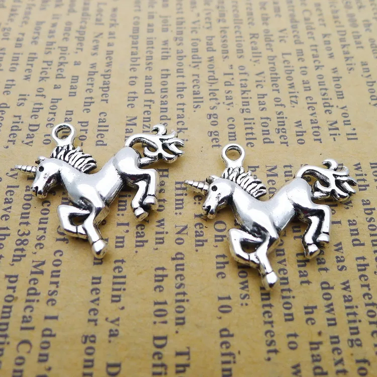 6 pieces/lot 24*27mm Antique silver color Metal alloy Unicorn Horse Charm Pendant Bracelet Key chain DIY jewelry making