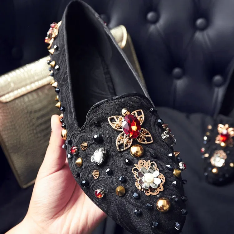 

Spring Gem Crystal Jewled Rivets Studs Flats Slip On Pointed Toe Casual Shoes Women Jacquard Satin Metal Floral Decor Loafers