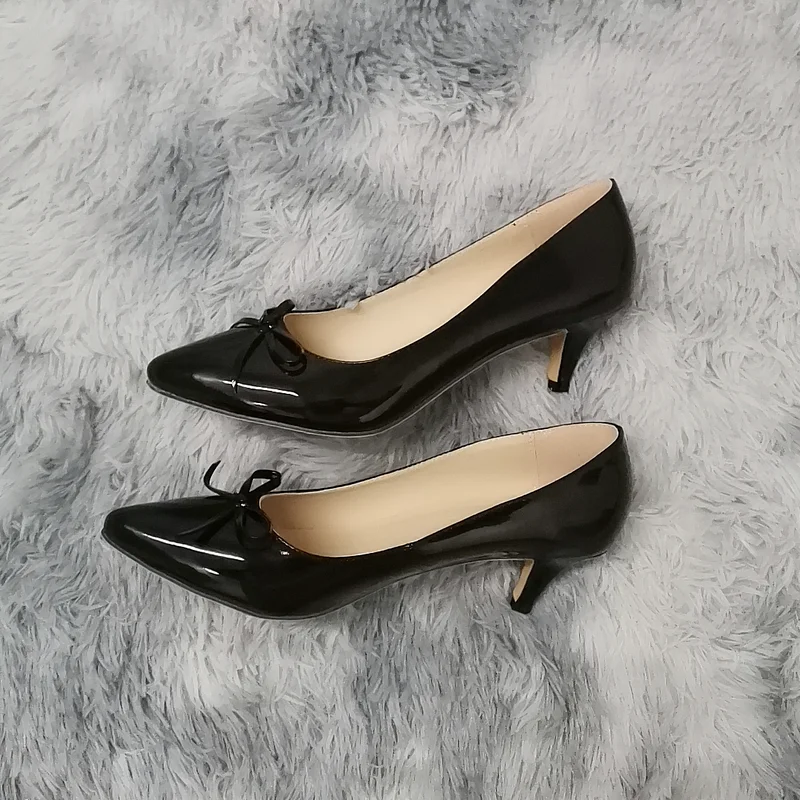 LOSLANDIFEN Women Sexy Low Mid Kitten Heels Shoes PU Patent Leather Pointed Toe Work Pumps With Bowknot wedding shoes 678-3