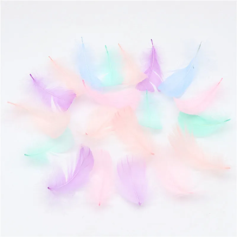 Feathers Wholesale 100pcs 4-8cm Small Swan Plume Fluffy Colourful Natural Goose Plumes for Crafts Dress Trimming Jewelry Making