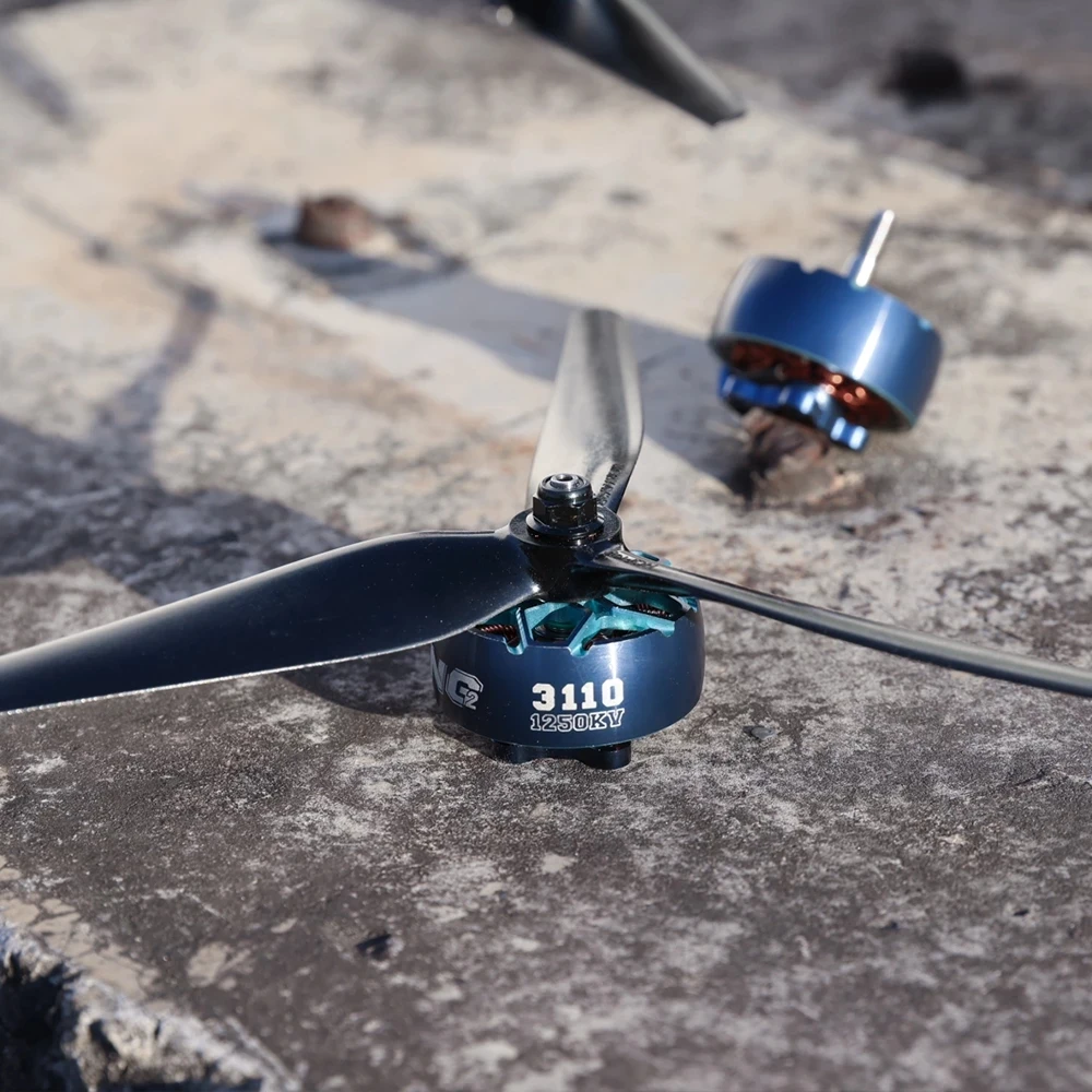Ifly XING2 3110 900KV / 1250KV FPV Cinelifter المحرك مع 5 مللي متر سبائك التيتانيوم رمح ل FPV