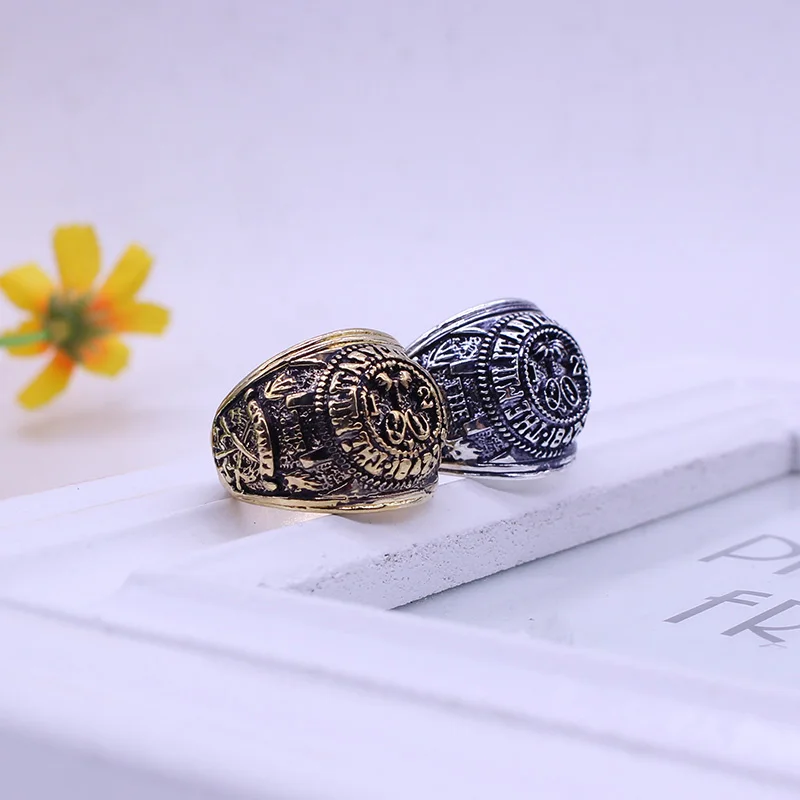 2020 Fashion Domineering Men\'s Ring Classic Movie Series Jewelry Retro Zinc Alloy Bronze Punk Engraved Metal Jewelry Gift