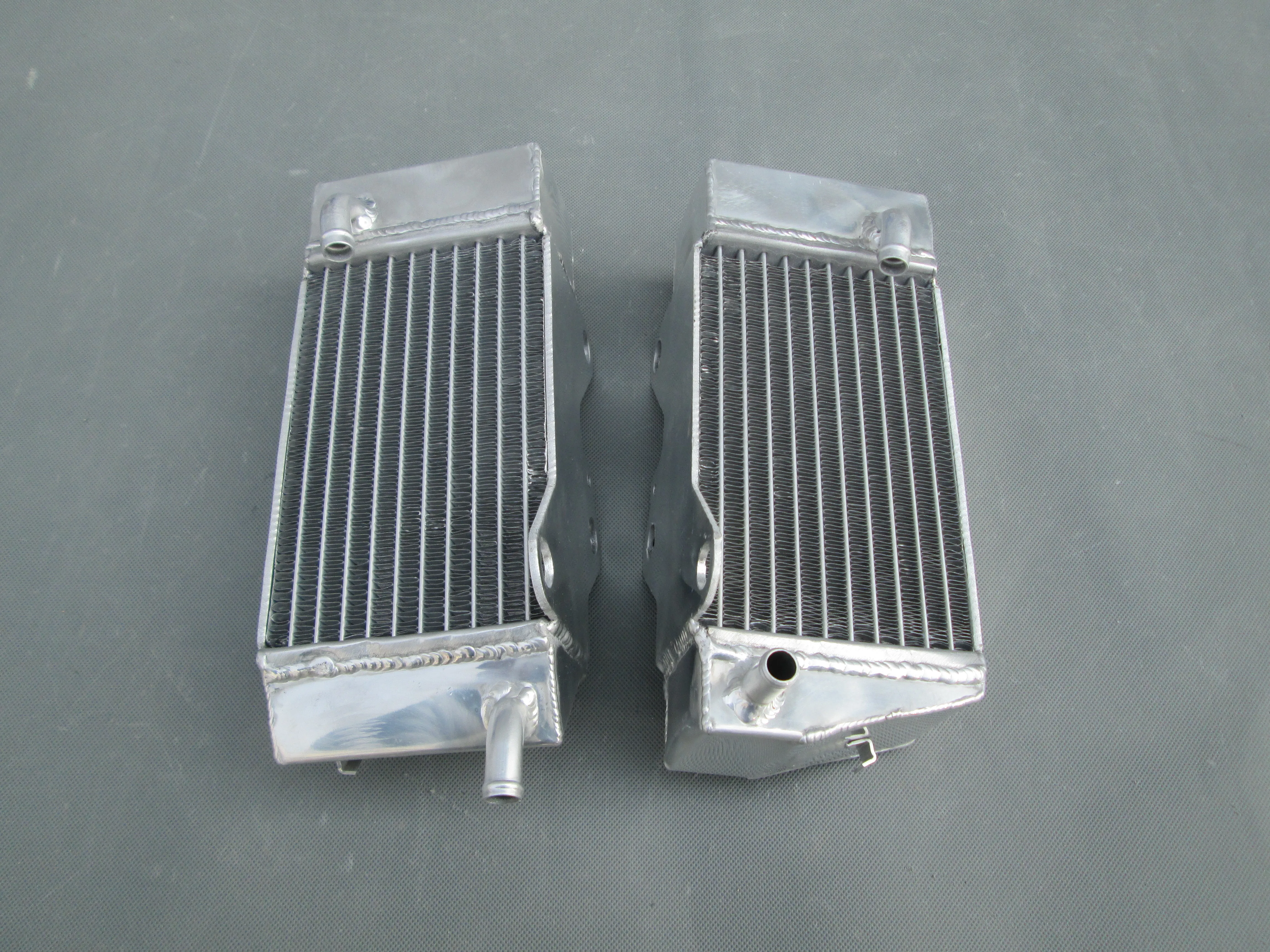 Aluminum Radiator Cooling for 1982 HONDA CR125R