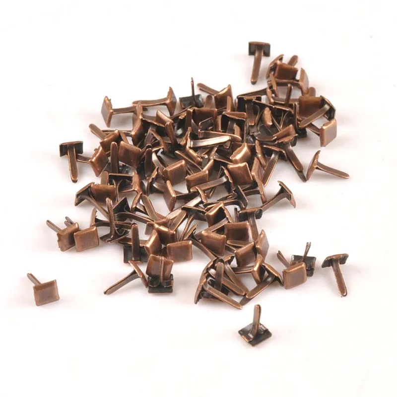 50pcs Mini Cube Brads Scrapbooking abbellimento Fastener Brads artigianato in metallo per la decorazione della carta 4.5x8mm cp2402