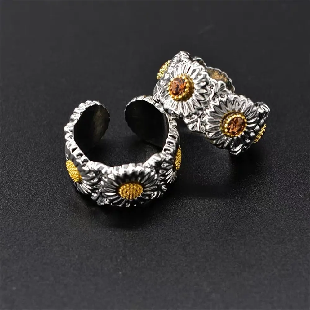 KPOP G-Dragon INS Daisy Flower Rings for Women Adjustable Metal   women's rings for men sone KWON JI YOUNG Unisex ringen bijoute