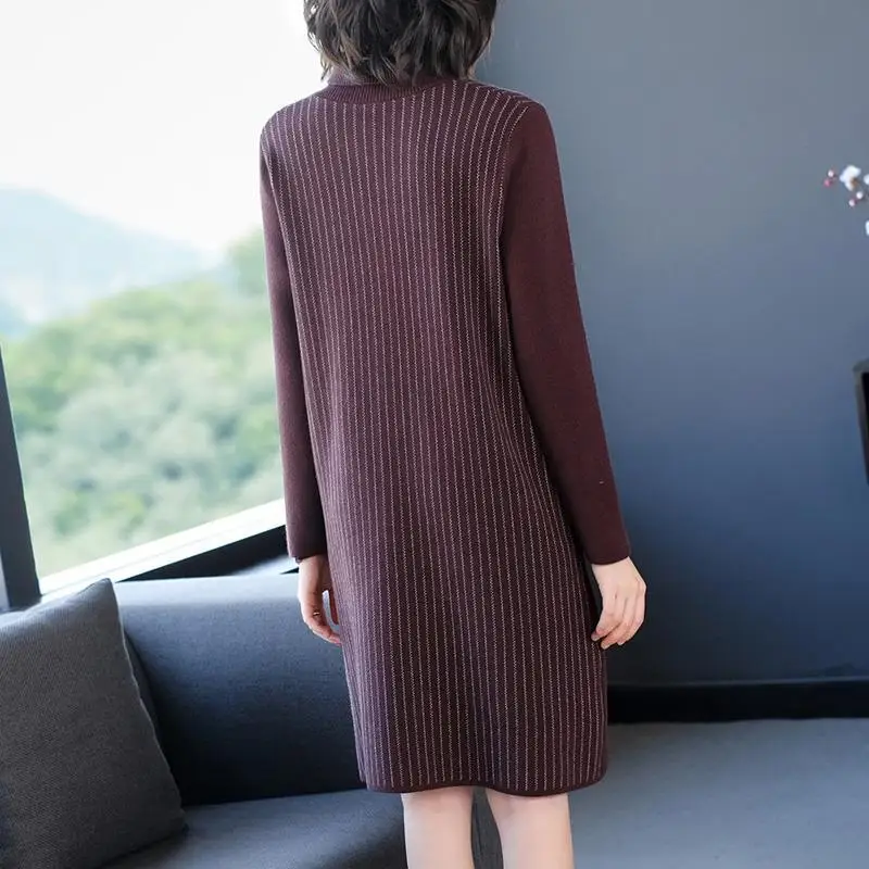 Robe d'automne à col tournant pour femme, pull en tricot, ample, droit, longueur au genou, avec poches, nouvelle collection 2022