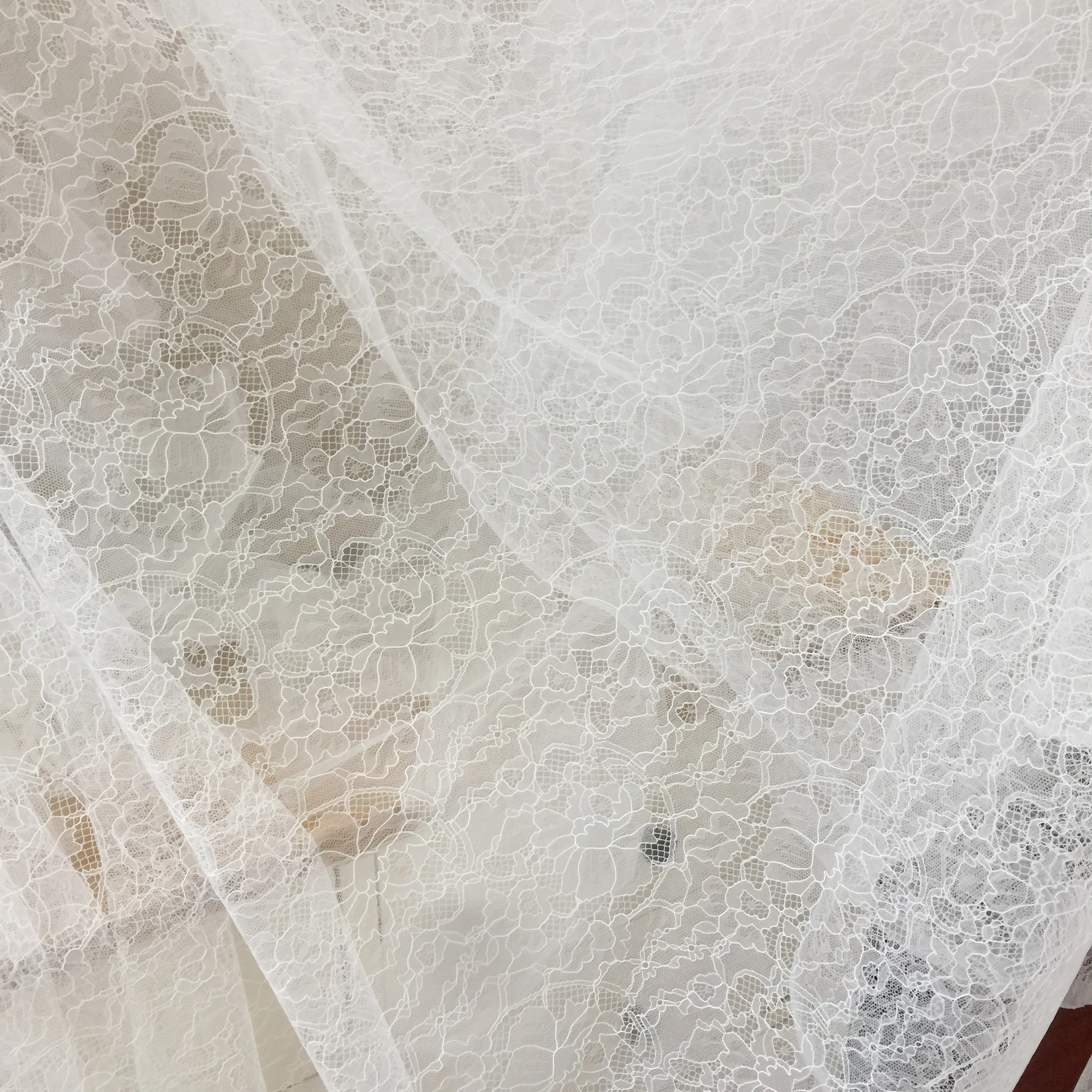 5 meters Exquisite off white Chantilly florla embroidery lace fabric for bridal gown lining overlay hem