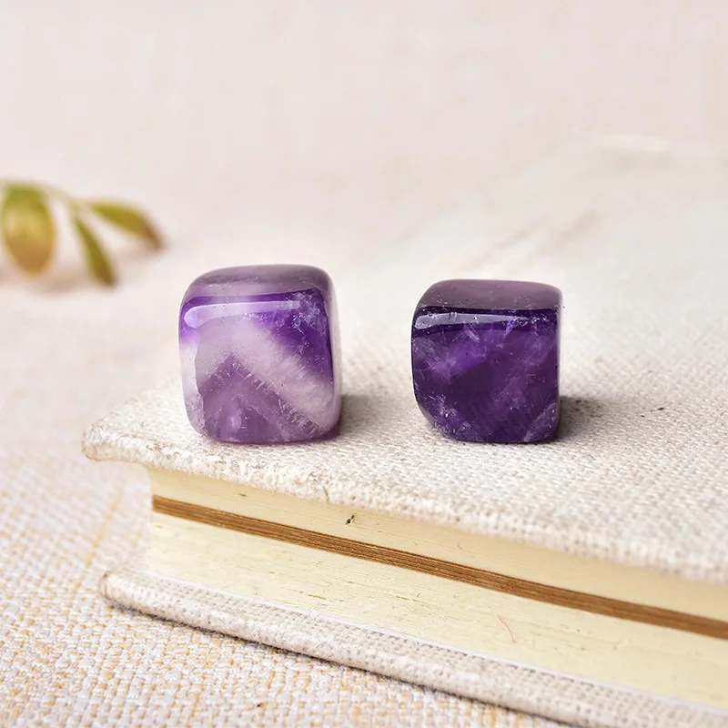 Natural Stone Quartz Cube Crystal Healing Crystal Seven Chakras Reiki Polished Mineral Aquarium Decoration Collection Gift