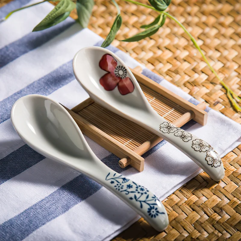 14.5*4cm Ceramic Spoon Japanese-style Underglaze Blue Red Flower Soup Scoop Dinnerware Household Kitchen Supplies Tableware