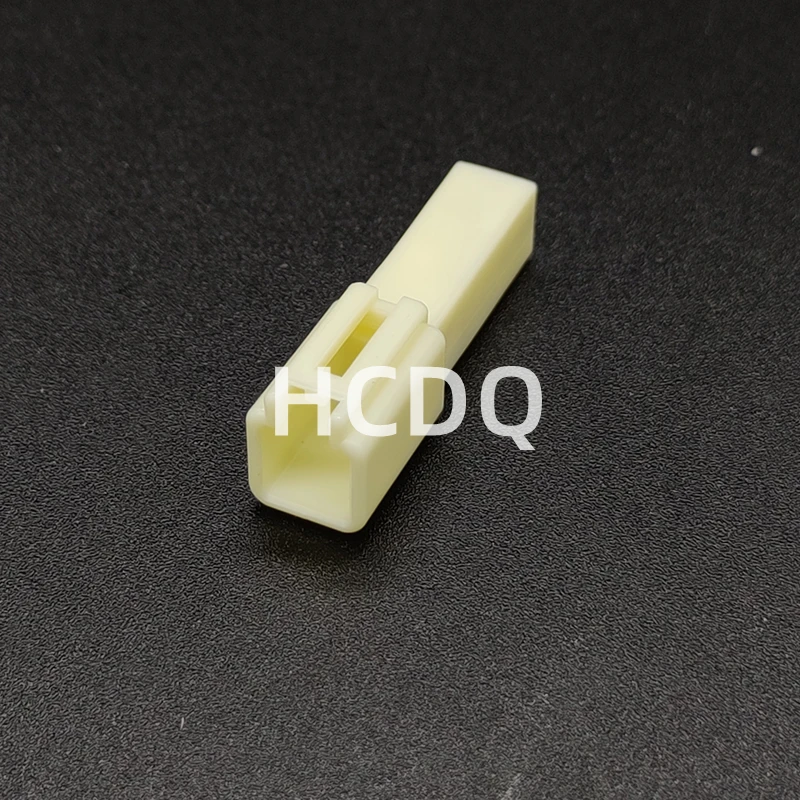 The original 90980-10870 1PIN  automobile connector plug shell and connector are supplied from stock