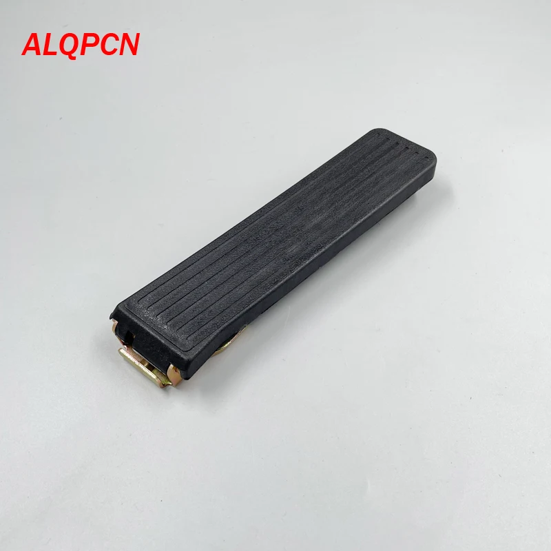 Accelerator Pedal Pad for Isuzu NKR NPR Truck HICOM NPR PRO NPR66