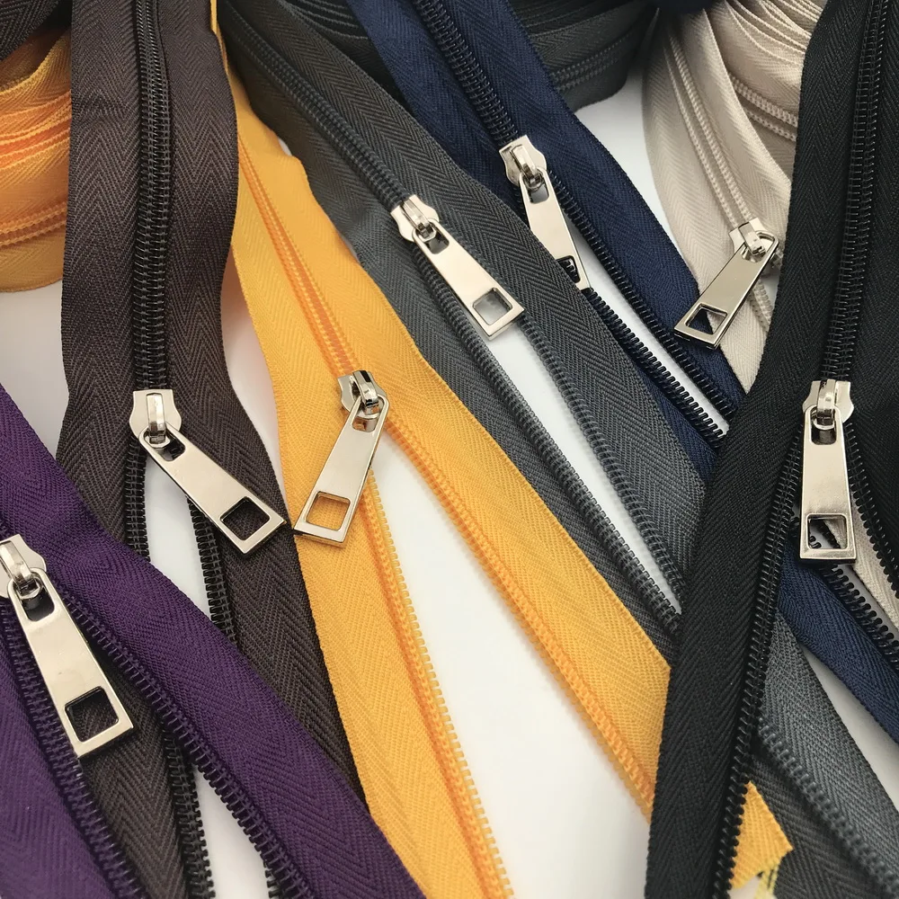 5# 5 Meter 24 Colors Nylon Coil Zippers by The Yard with 10pcs Sliders for Sewing Sports Coat Bag Garment Clothing Accessory
