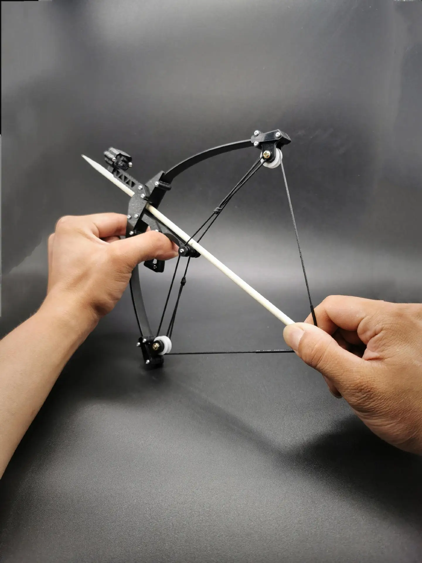 Outdoor Mini Compound Bow With Pulley Portable Detachable Powerful Aiming Shooting Target Archery Sports Toys Bow And Arrow Set