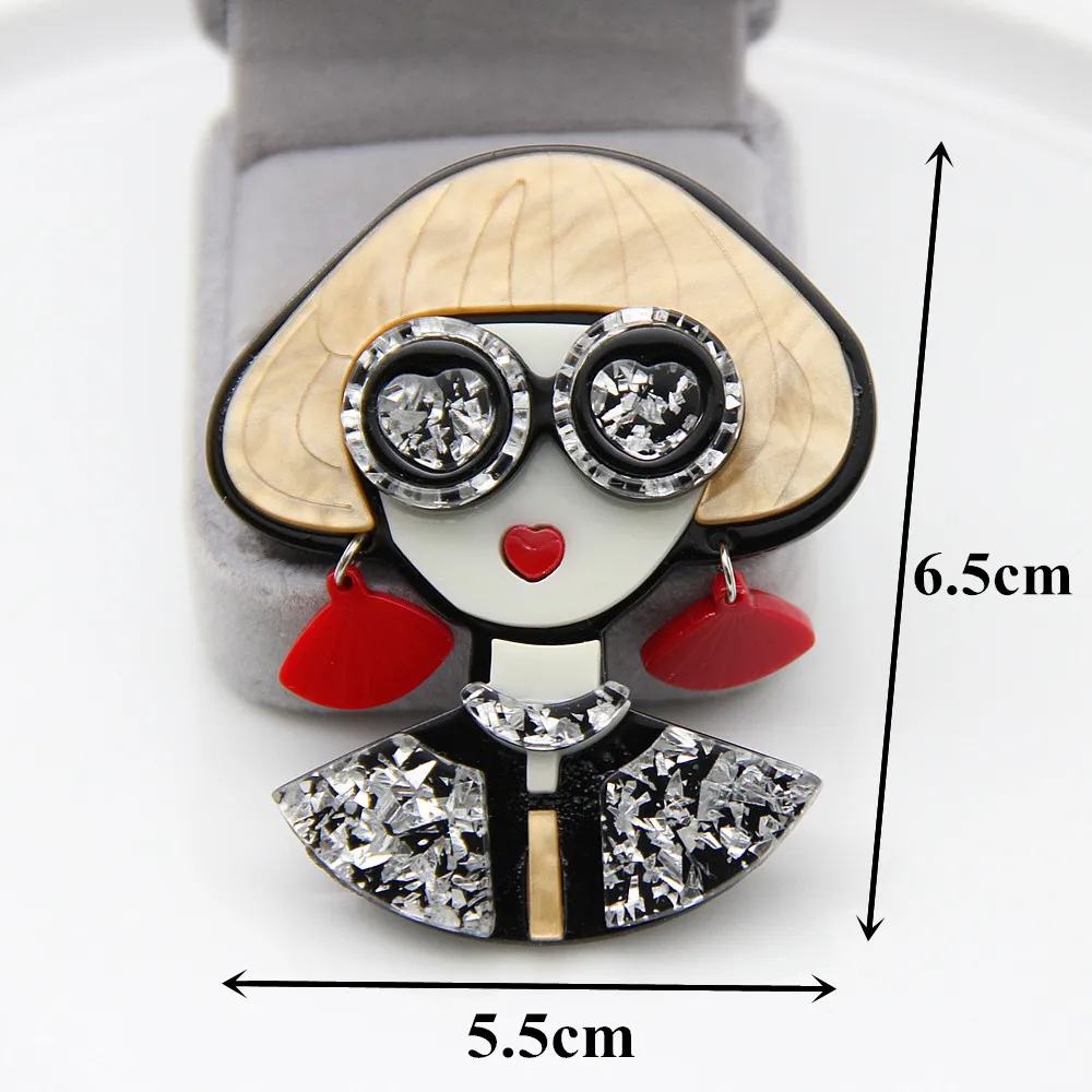 New Design Unique Lady Figure Acrylic Brooch Pins For Women Girls Brooches Pins Lapel Badges Bag Decorations Party Dress Jewelry