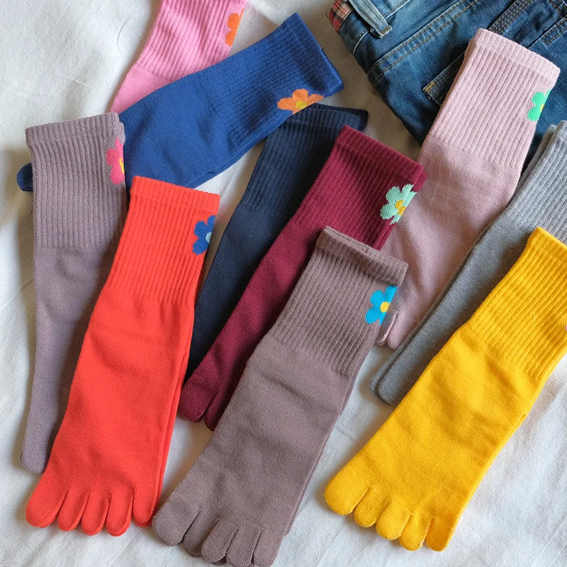 Four Pairs Medium Tube Cotton Five Finger Socks Toe-splitting Japanese Lovely Women 5 Toe Socks