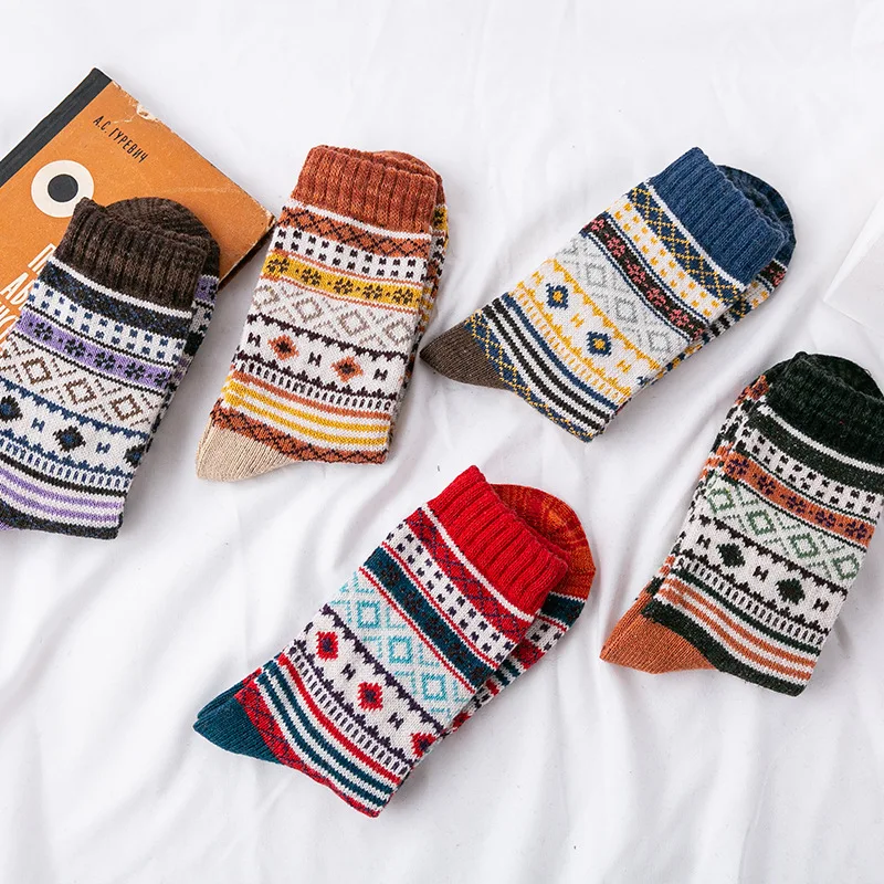 5Pairs/Lot New Winter Thick Warm Wool Women Socks Colorful Socks Fashion Casual Euramerican National Wind-Flowers Cotton Sock