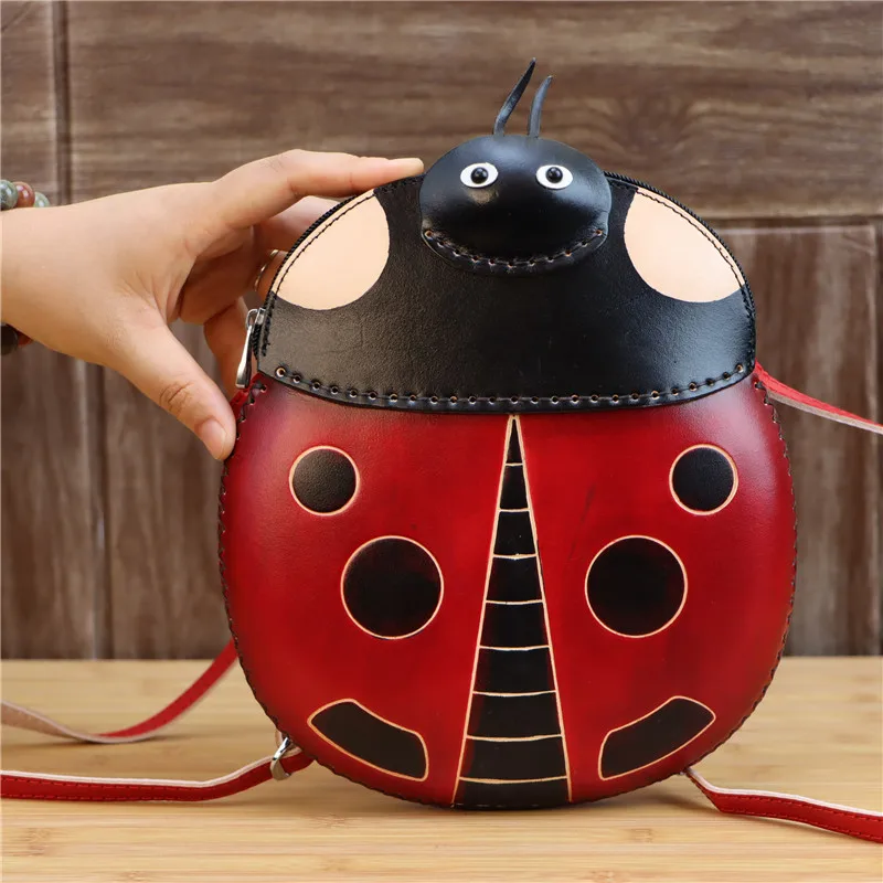 

Leather cartoon scarab beetle shoulder messenger and backpack dual-use seven-star ladybug animal mobile phone bag gift