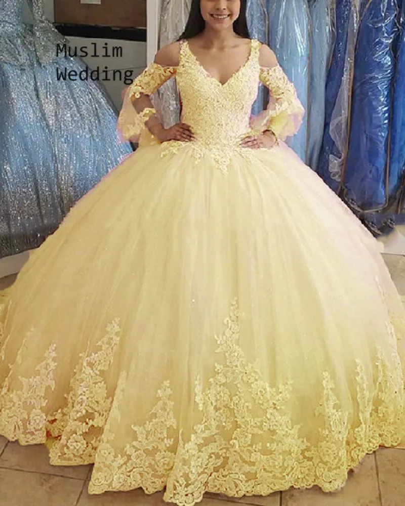 Prinses Geel Quinceanera Jurken Baljurk Roze Blauwe Zoete 16 Jurk Sexy V-hals Puffy Prom Jurk Met Mouwen Goedkope 2020