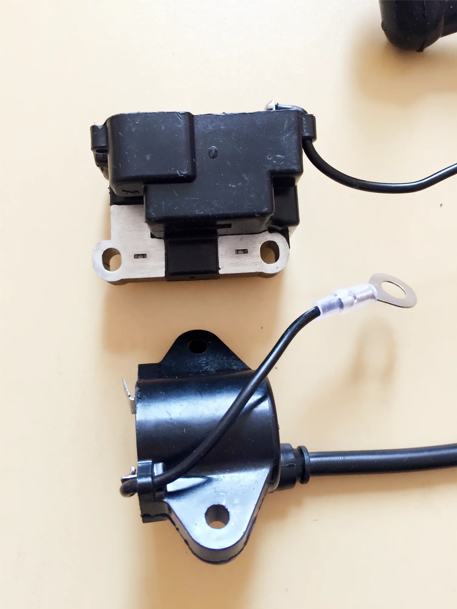 1E40F-3 الإشعال عالية الجهد مجموعة لفائف 1E40F-3Z 1E40FP-3Z 42CC 47cc 2.8HP البخاخ 3WF-3 3WF-2.6 650 الحقيبة السلطة ضباب منفضة