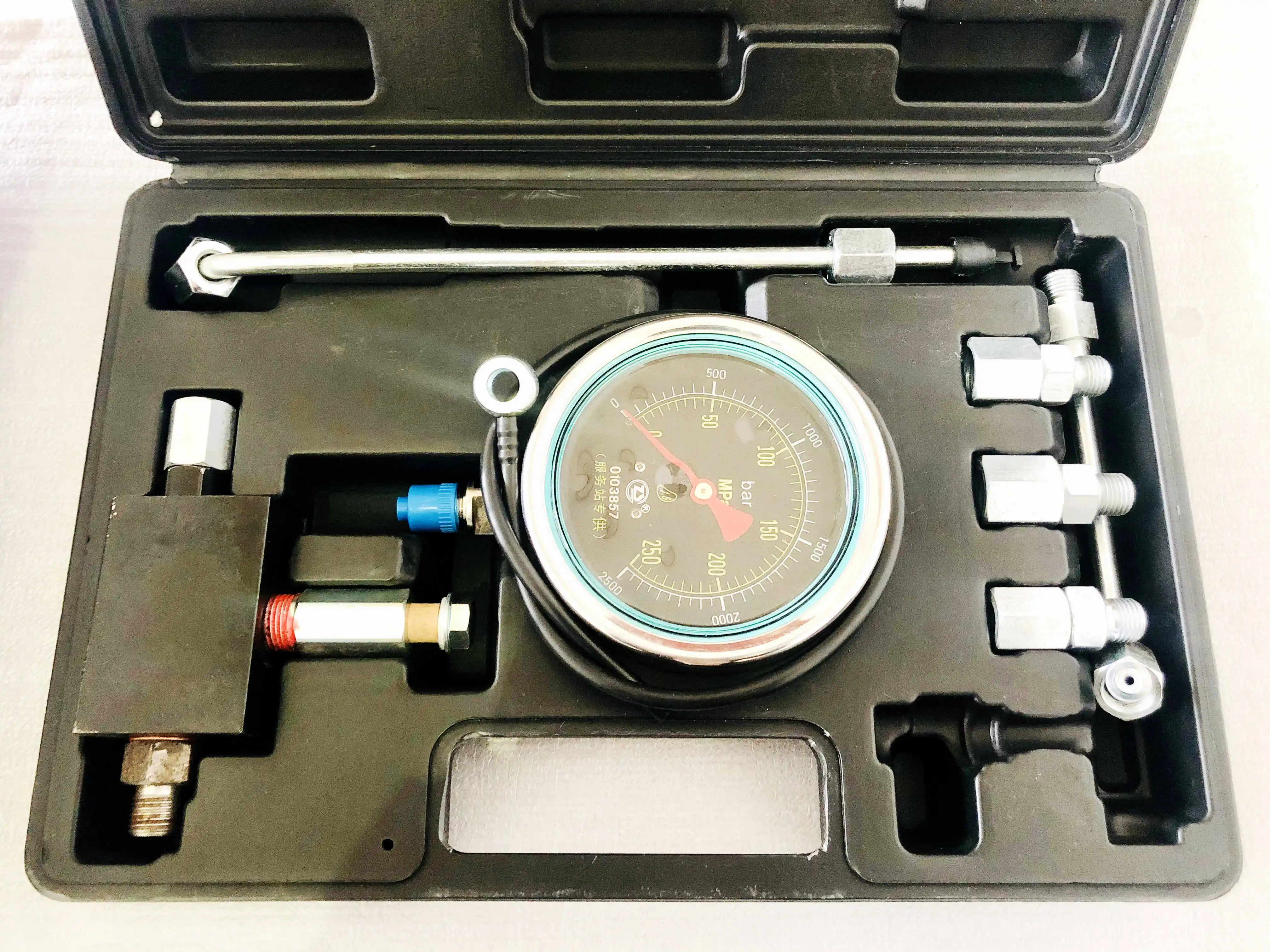 

Diesel Common Rail Pump Plunger Pressure Test Kit with Relief Valve 250Mpa 2500bar Oil Pump Piston Repair Testing Tool Set