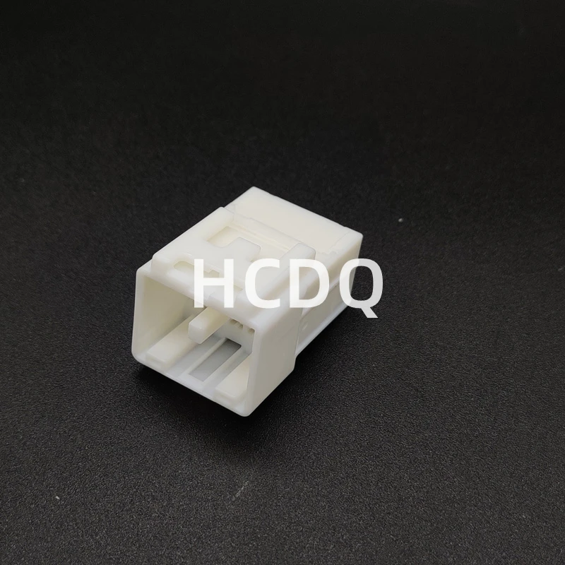 The original 90980-12373 17PIN Male automobile connector shell and connector are supplied from stock