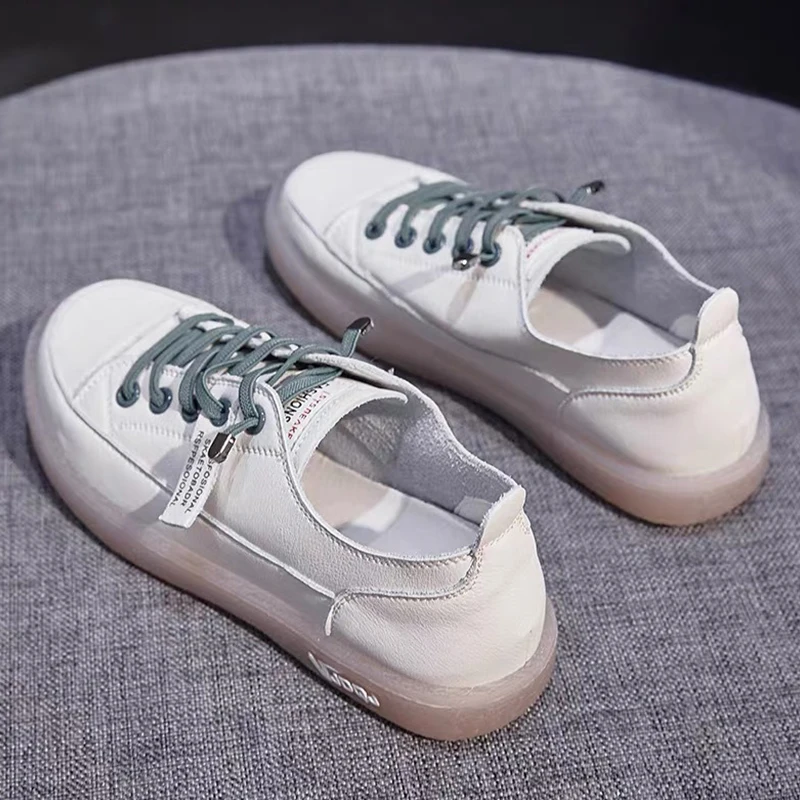 Chaussures en cuir blanches pour femmes, baskets classiques d\'été pour femmes, mocassins à la mode, baskets souples et confortables, nouvelle