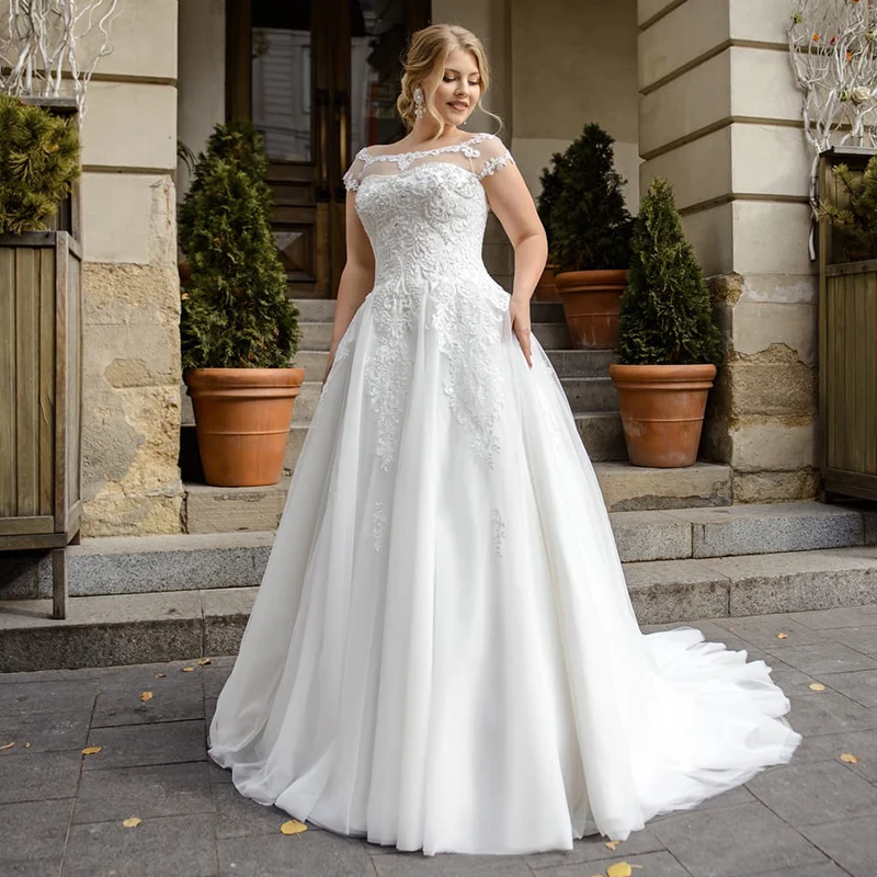 Classic Plus Size Women Wedding Dress with Cap Sleeves Appliques Scoop Neckline Lace Up Back Tulle Civil Bridal Gown Custom Made