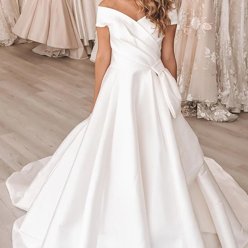 Abito da sposa 2021 Sweetehart Satin con tasca corte treno Robe De Mariee Off spalla lunghezza del pavimento affascinante su misura