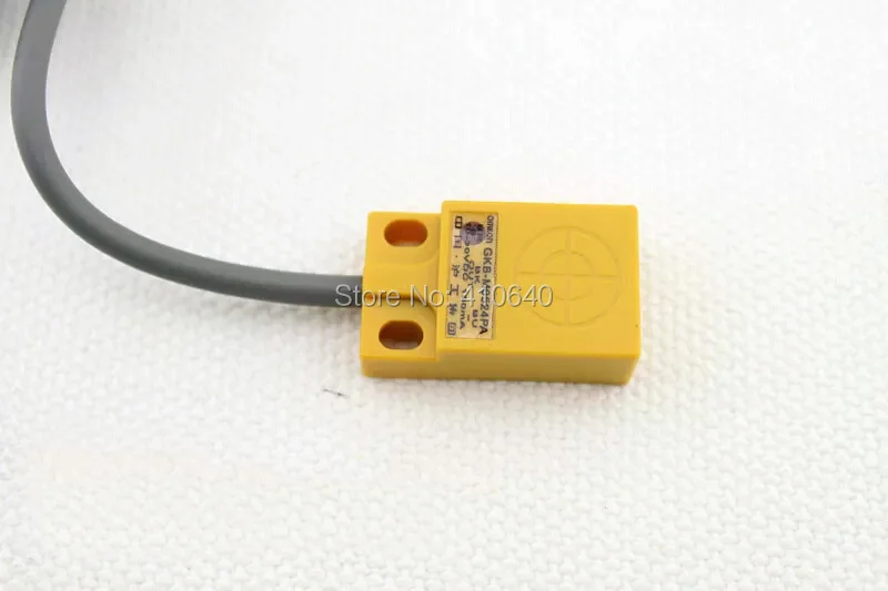 

Free shipping GKB-M0524NA Proximity Switch Sensor NPN Three Line Normally Open OMKQN