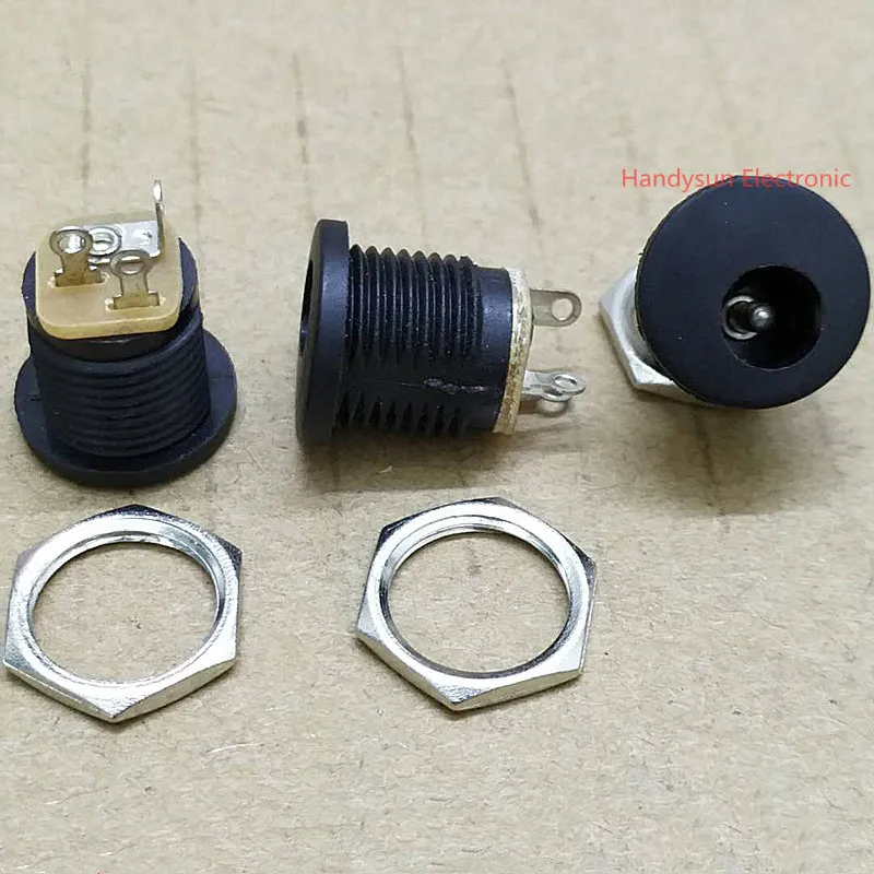 Toma de corriente CC DC-022, 5,5x2,5mm, Conector de toma de cobre de hierro, rosca de agujero redondo, Vertical, 3 pines con tuerca y tapa impermeable