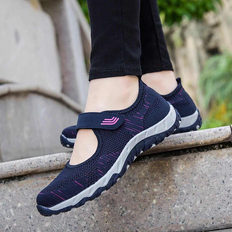 2023 spring and summer breathable mesh casual shoes ladies sneakers solid color hook and loop sneakers ladies shoes flat shoes